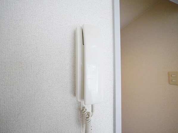 エーリフローレンスBの物件内観写真